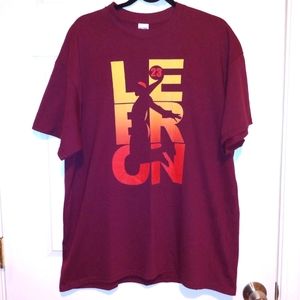 LeBron James Rookie year 2003-2004  Gildan tee shirt
